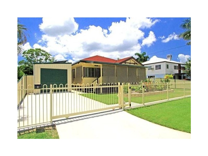 Park Avenue QLD 4701