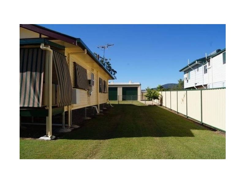 Park Avenue QLD 4701