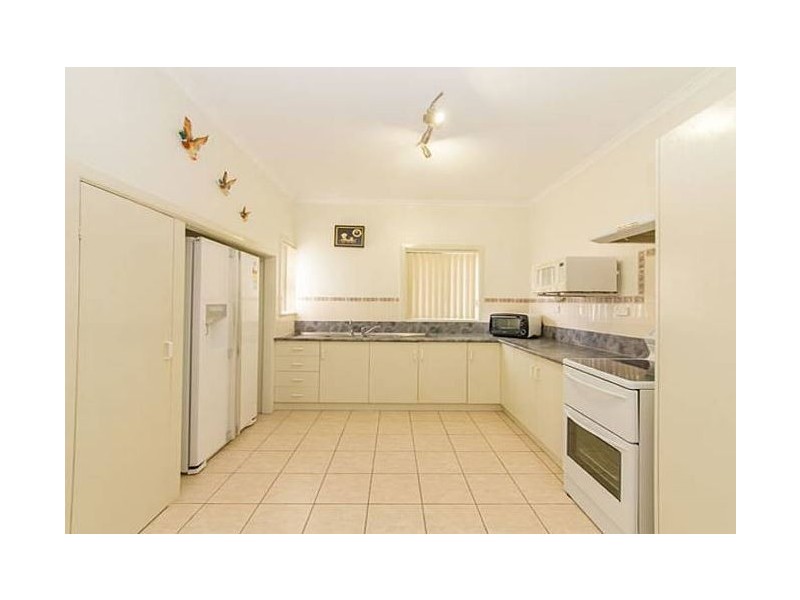 Park Avenue QLD 4701