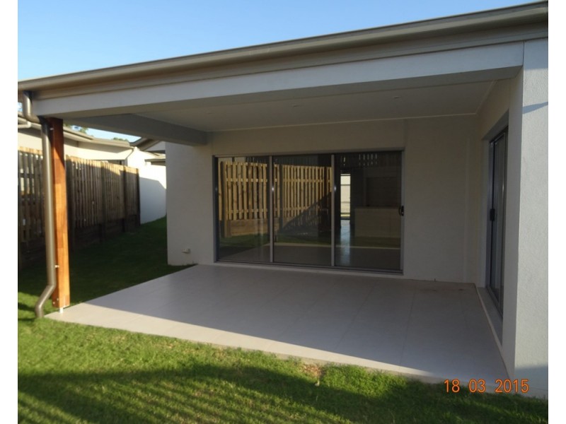 7 Mapleton Crescent, Capalaba QLD 4157