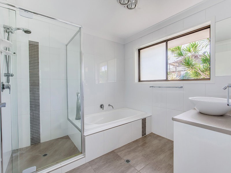 Augustine Heights QLD 4300