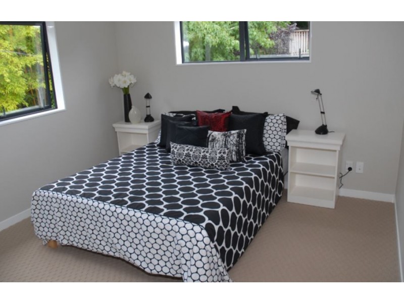 Augustine Heights QLD 4300