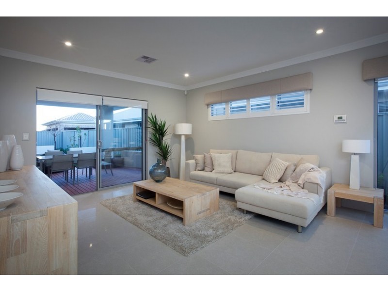 Holland Park West QLD 4121