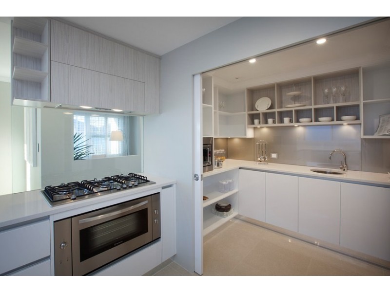 Holland Park West QLD 4121