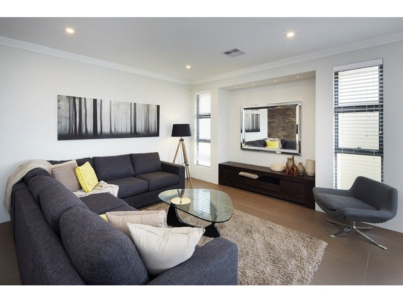 Holland Park West QLD 4121
