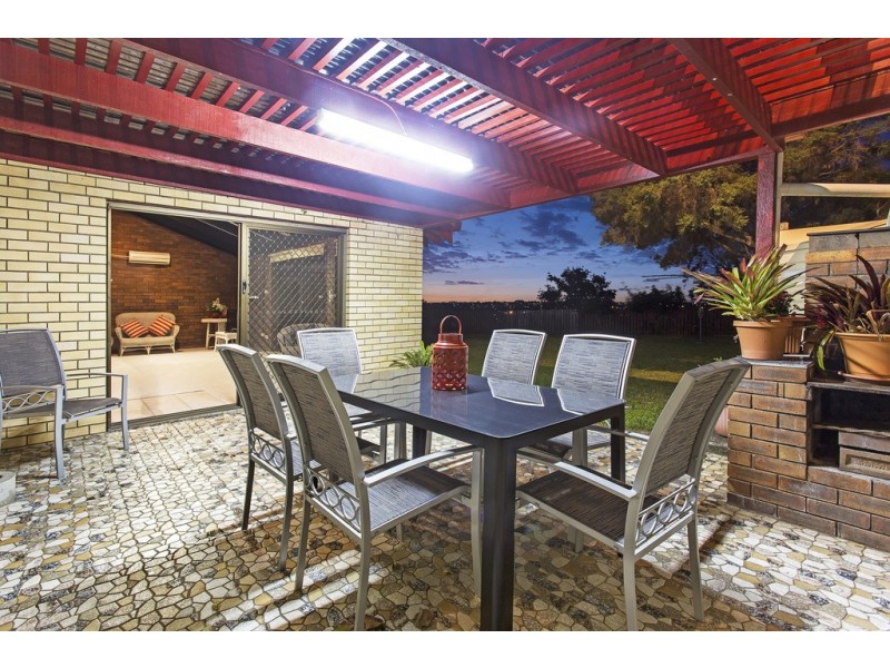 14 Florentine St, Chermside West QLD 4032