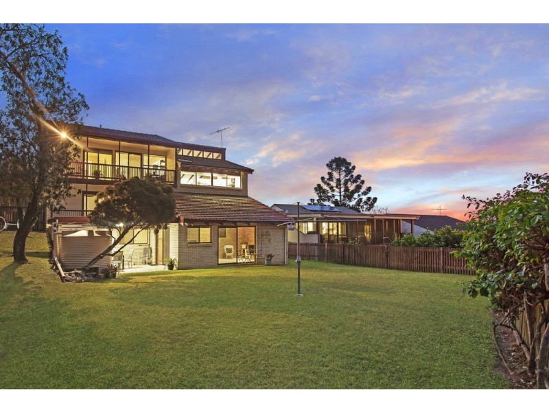 14 Florentine St, Chermside West QLD 4032