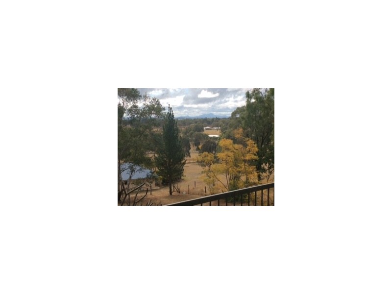 5 Evelyn Street, Aratula QLD 4309