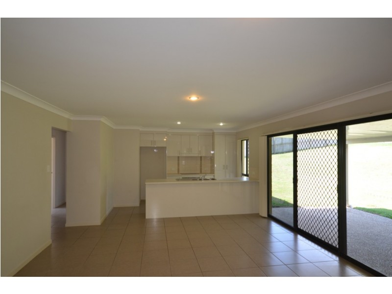 20 John Bell Court, Goodna QLD 4300