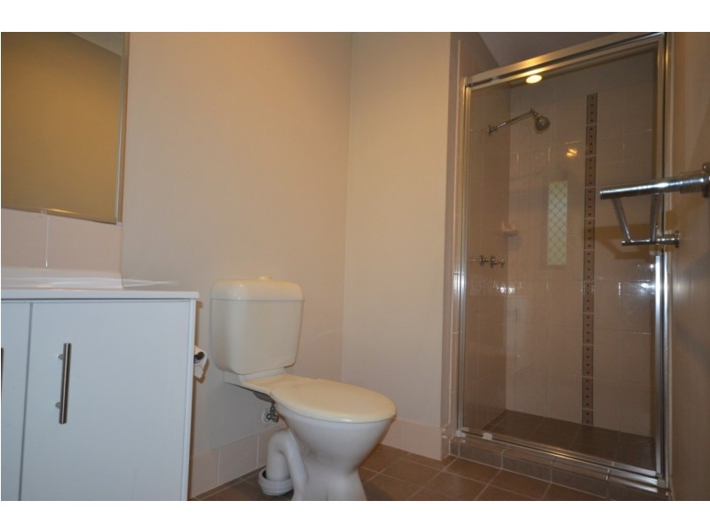 20 John Bell Court, Goodna QLD 4300