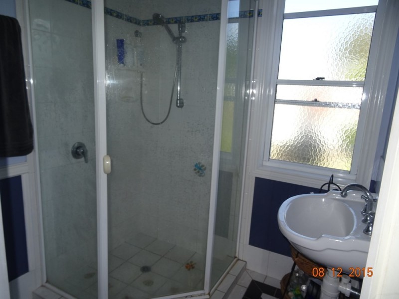 21 Ashton Street, Wynnum QLD 4178