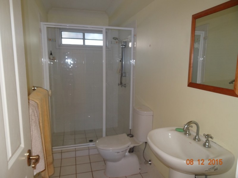 21 Ashton Street, Wynnum QLD 4178