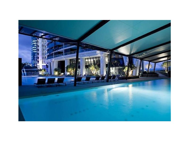 9 Ferny Avenue, Surfers Paradise QLD 4217