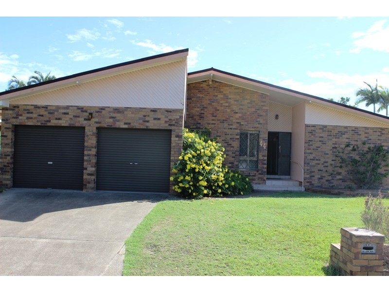 44 Cadogan, Carindale QLD 4152