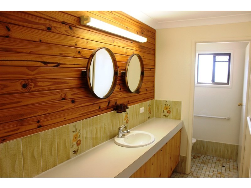 44 Cadogan, Carindale QLD 4152