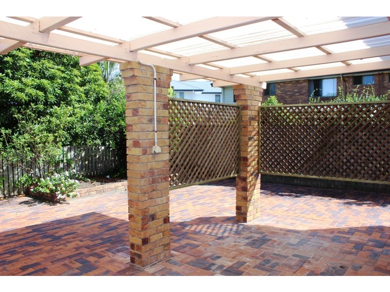 44 Cadogan, Carindale QLD 4152