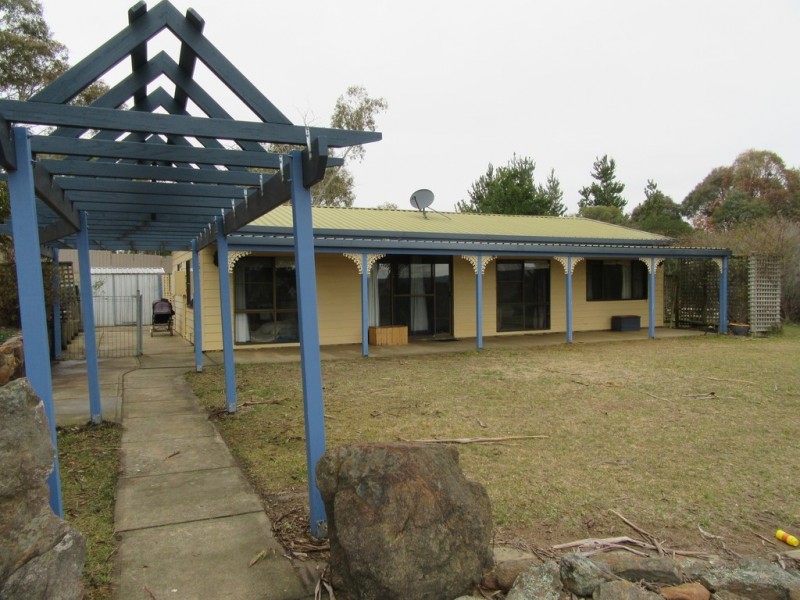 54 Old Mill Road, Cooma NSW 2630