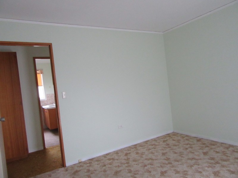 5 lloyd ave, Cooma NSW 2630