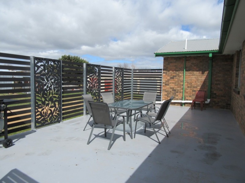 18 York St, Adaminaby NSW 2629