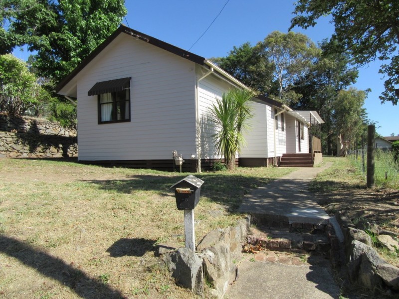 10 Gerelong Place, Cooma NSW 2630