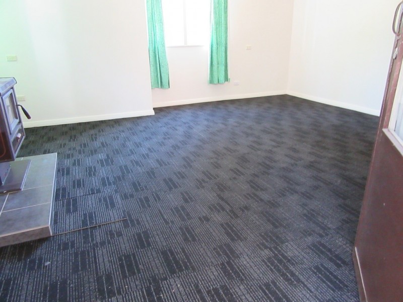 10 Gerelong Place, Cooma NSW 2630