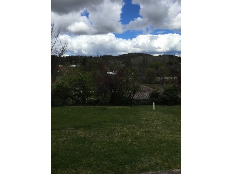 102 Massie St, Cooma NSW 2630
