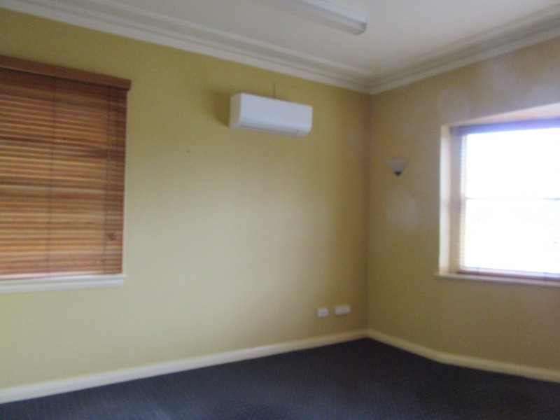 1/53 Soho st, Cooma NSW 2630
