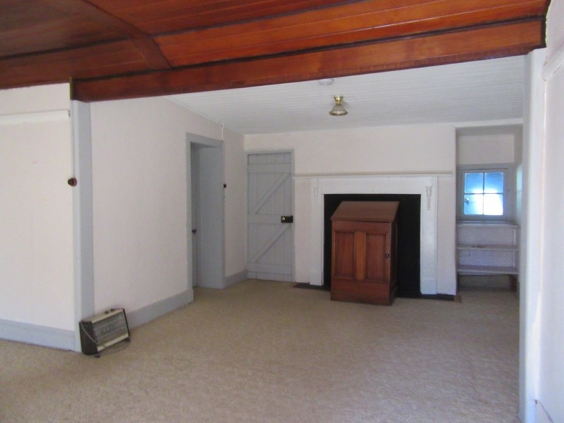 16 Florence st, Berridale NSW 2628