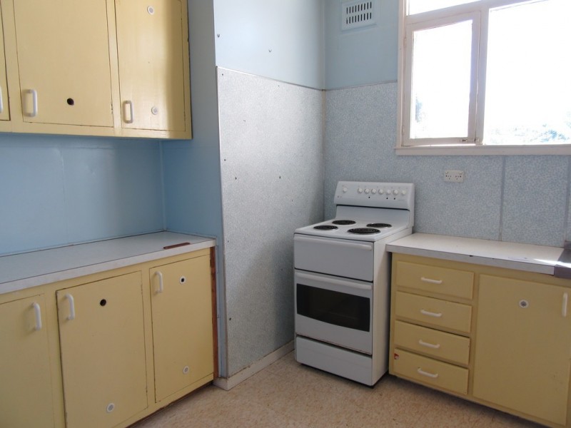 1 Mullan Pl, Cooma NSW 2630