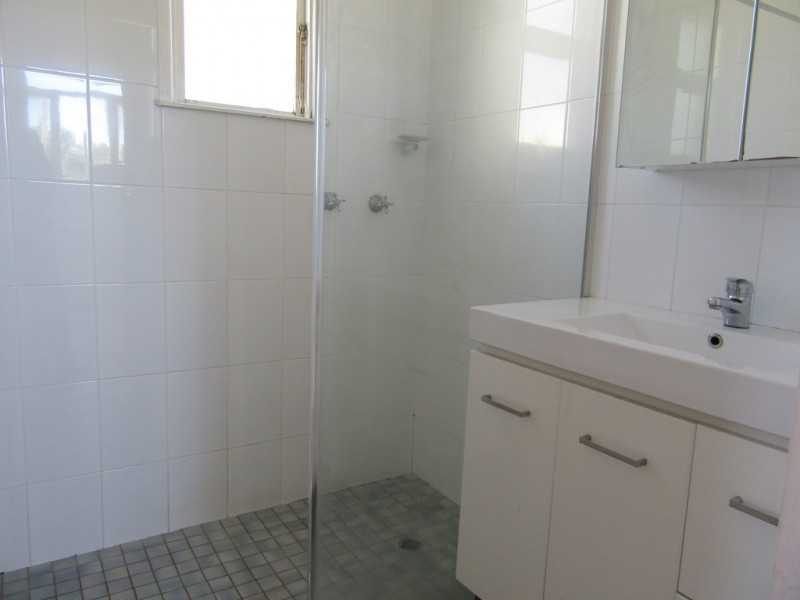 1 Mullan Pl, Cooma NSW 2630