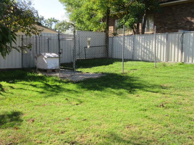 48 Baron St, Cooma NSW 2630