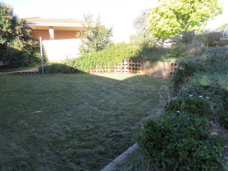 4 Woolalla st, Cooma NSW 2630