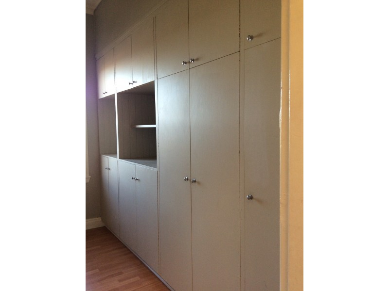 11 Sharp St, Cooma NSW 2630