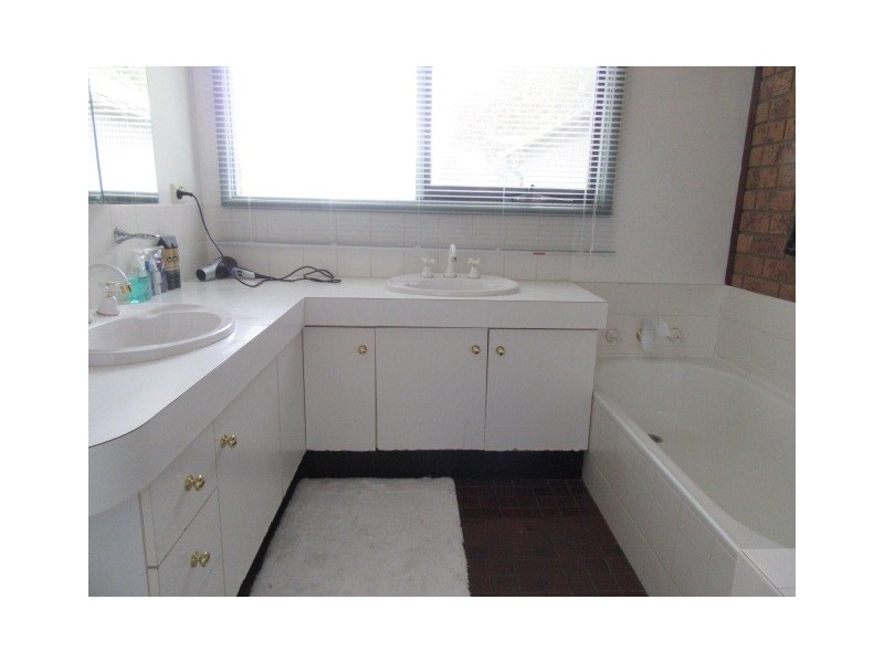 7 Giwang St, Cooma NSW 2630