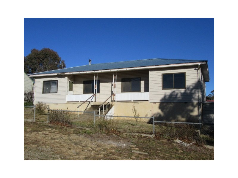 49 west st, Cooma NSW 2630