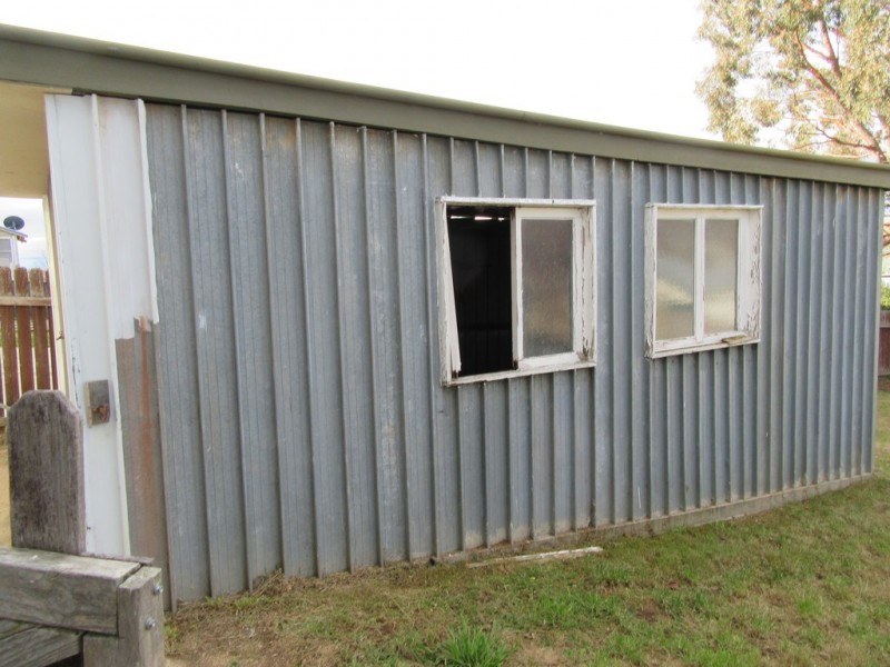 10 Norman Dykes Ave, Cooma NSW 2630