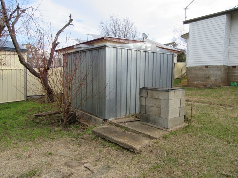 10 Norman Dykes Ave, Cooma NSW 2630