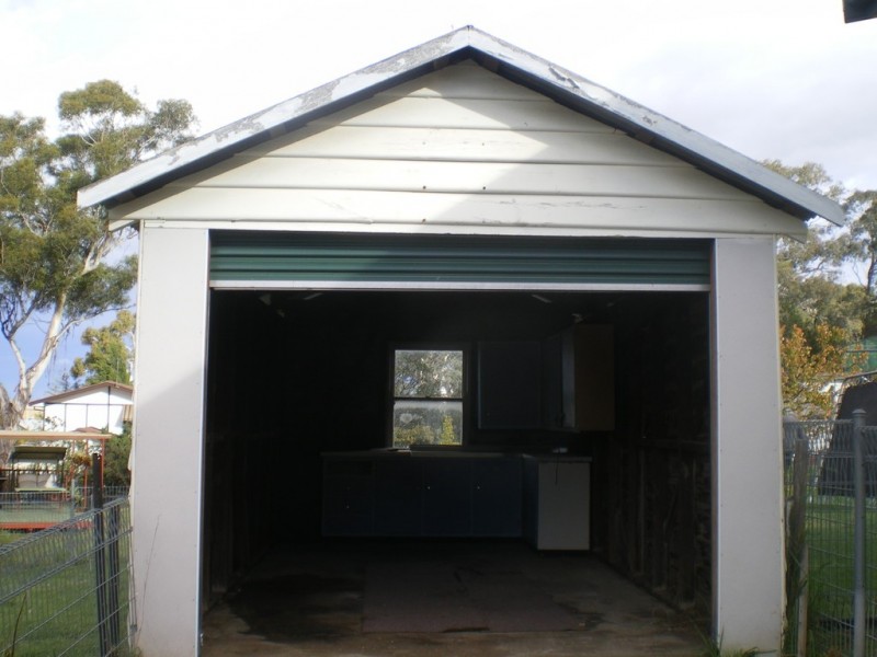 1 Nadoo Place, Cooma NSW 2630