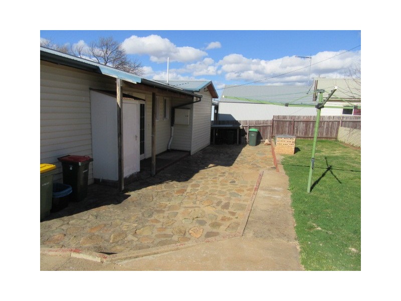 35 Wangie St, Cooma NSW 2630