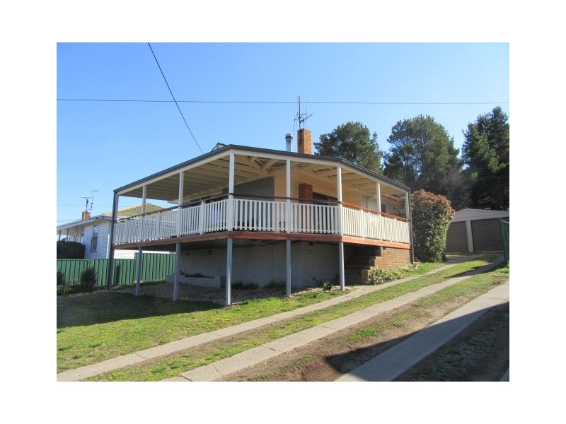 36 North St, Cooma NSW 2630