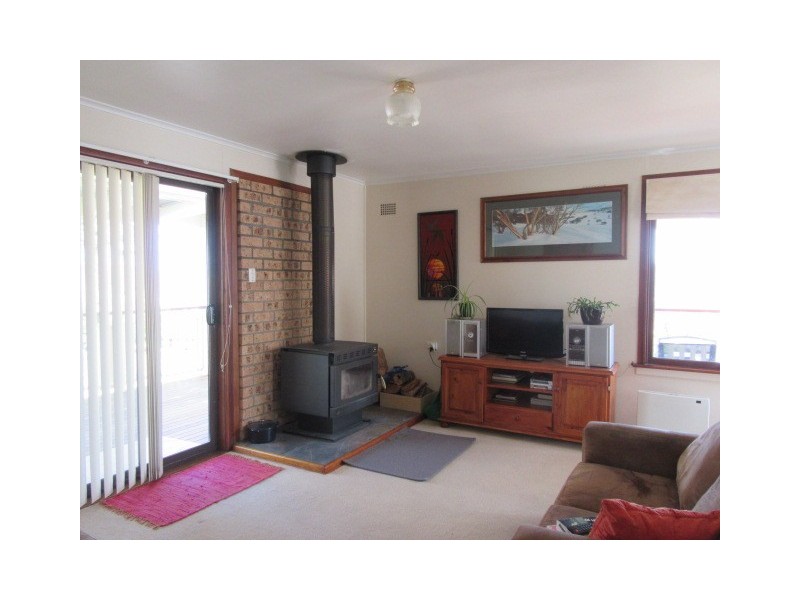 36 North St, Cooma NSW 2630