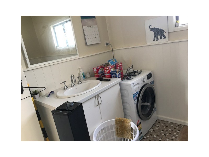 8 Denison St, Cooma NSW 2630