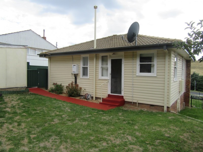 11 MONARO HIGHWAY, Cooma NSW 2630