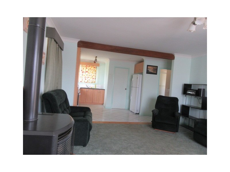 11 MONARO HIGHWAY, Cooma NSW 2630