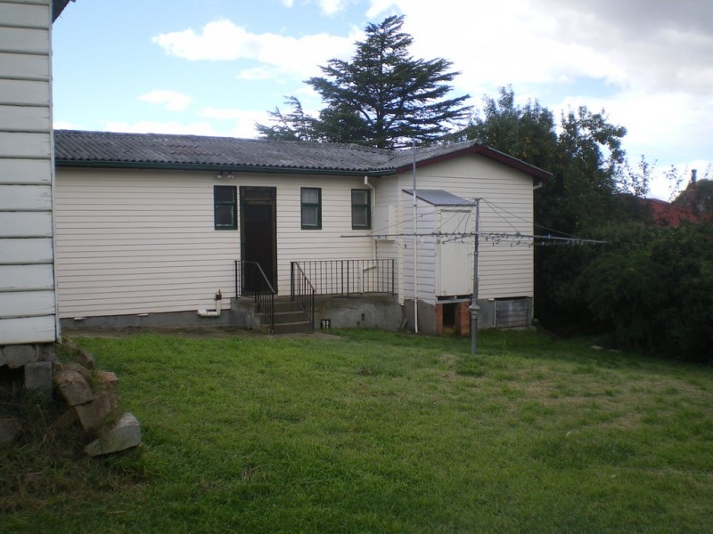 1 Nadoo Place, Cooma NSW 2630