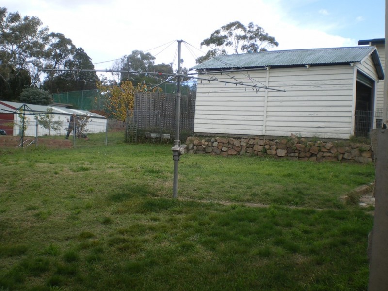 1 Nadoo Place, Cooma NSW 2630