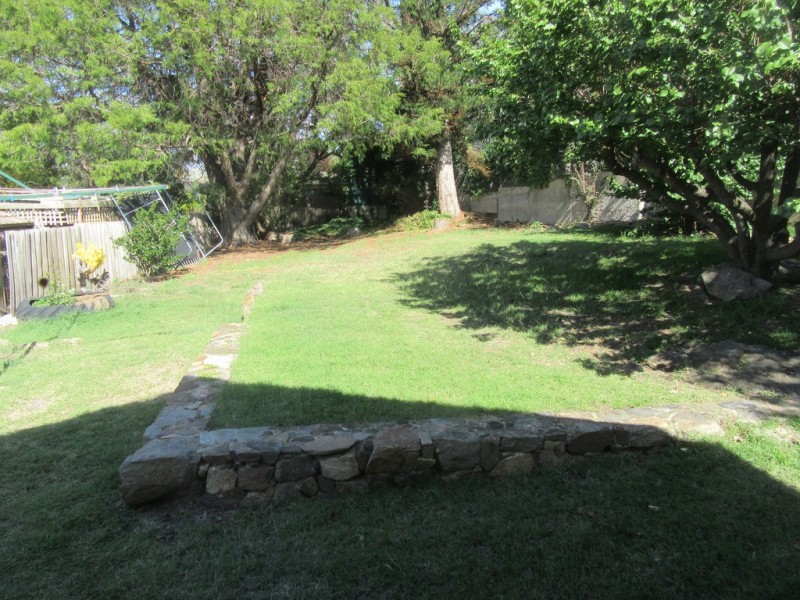 5 Moorong Pl, Cooma NSW 2630