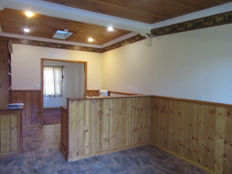 9 Nuess Ave, Cooma NSW 2630