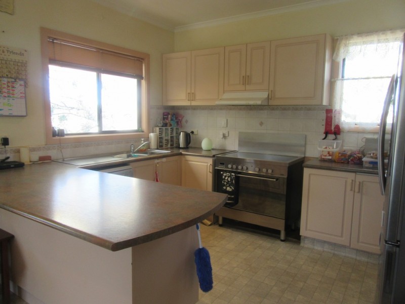 4 AMAROO STREET, Cooma NSW 2630