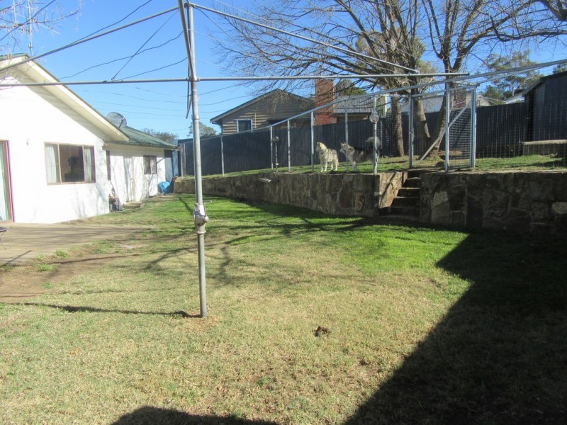 4 AMAROO STREET, Cooma NSW 2630